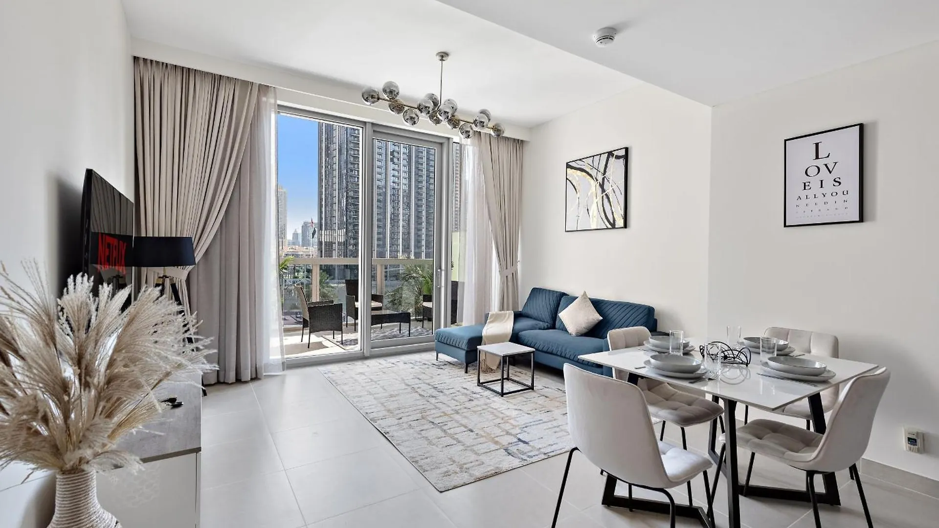 Апартаменты Vayk - Luxury 1 Bd In Downtown Дубай