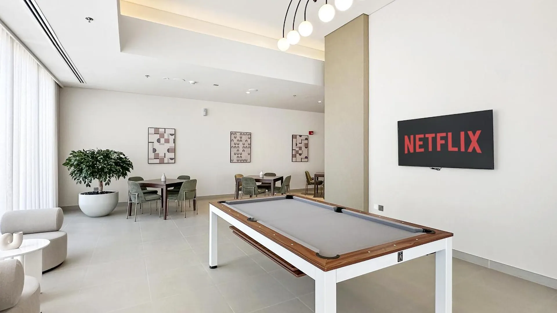 Vayk - Luxury 1 Bd In Downtown Apartment Dubai